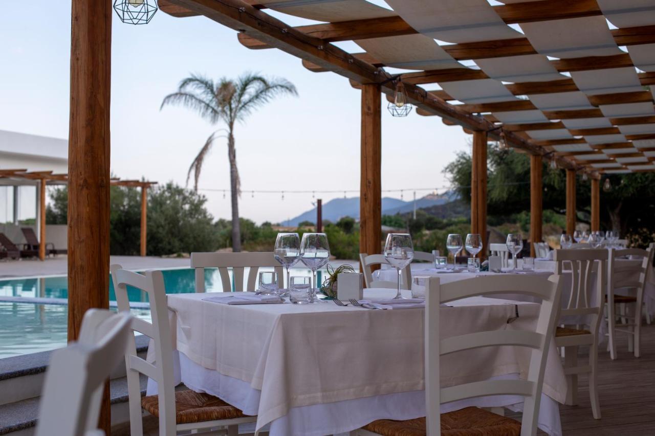 Sa Iba Resort Tertenia Exterior photo